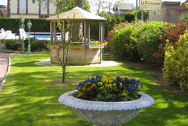 La Closerie Côté Casino - Jardins