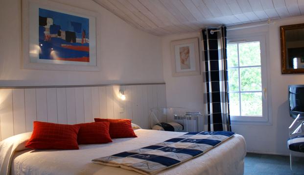 hotel Hôtel le GalionSaint Martin de Ré (17)