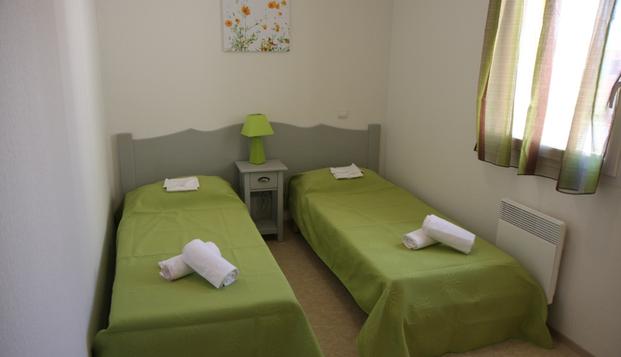hotel Les Demeures du VentouxAubignan