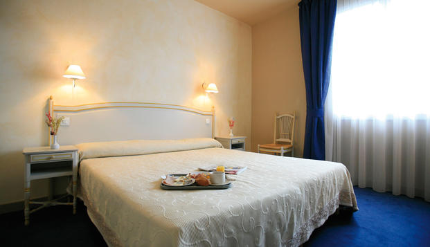 hotel Les Vignes BlanchesBeaucaire (30)