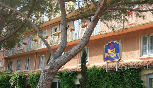 hotel Les Vignes BlanchesBeaucaire (30)