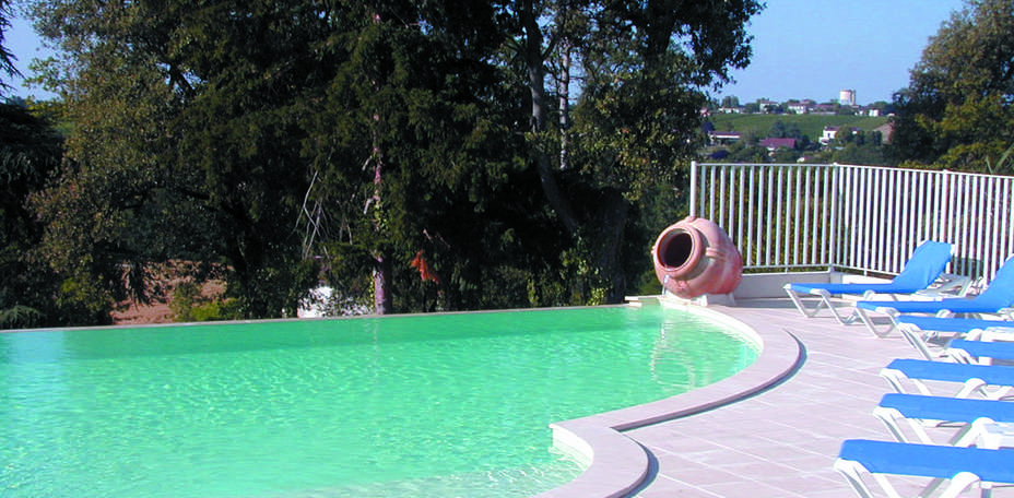 Domaine du Breuil  - Piscine ext&eacute;rieure