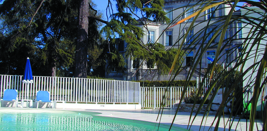 Domaine du Breuil  - Piscine ext&eacute;rieure