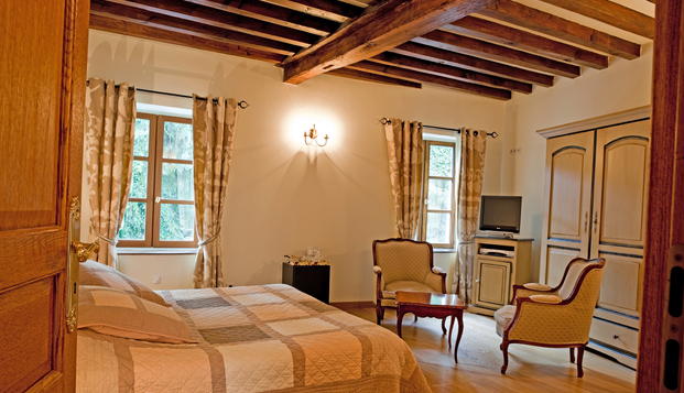 hotel Château de Maulmont  Saint Priest Bramefant (63)