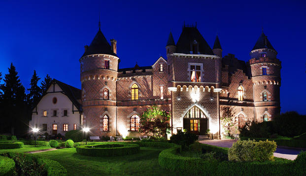 hotel Château de Maulmont  Saint Priest Bramefant (63)