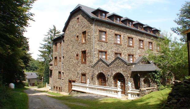 hotel Hôtel La SapinièreLafôret