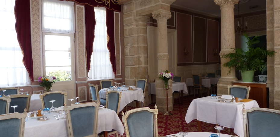 Hôtel Des Thermes - 