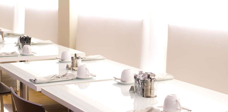 Hotel Husa de la Couronne - 