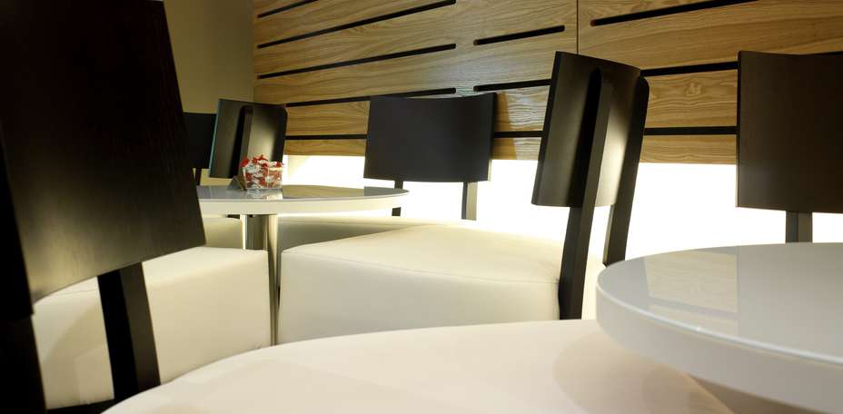 Hotel Husa de la Couronne - 
