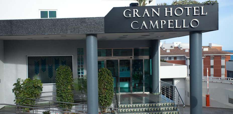 Gran Hotel Campello - Façade