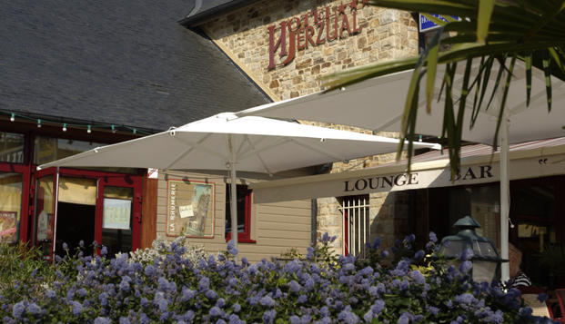 hotel Hôtel JerzualLanvallay