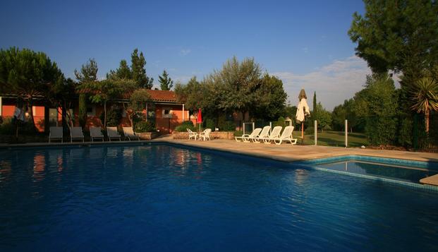 hotel Domaine de la Petite IsleL'Isle sur la Sorgue (84)