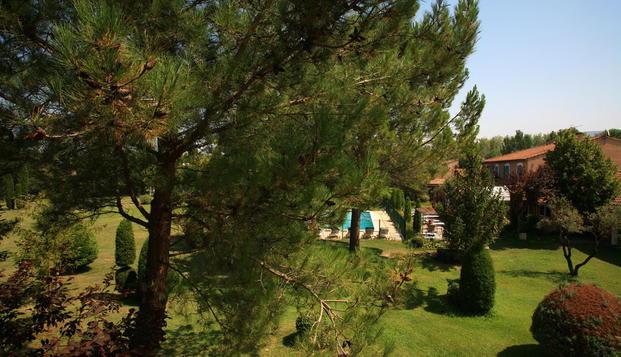 hotel Domaine de la Petite IsleL'Isle sur la Sorgue (84)