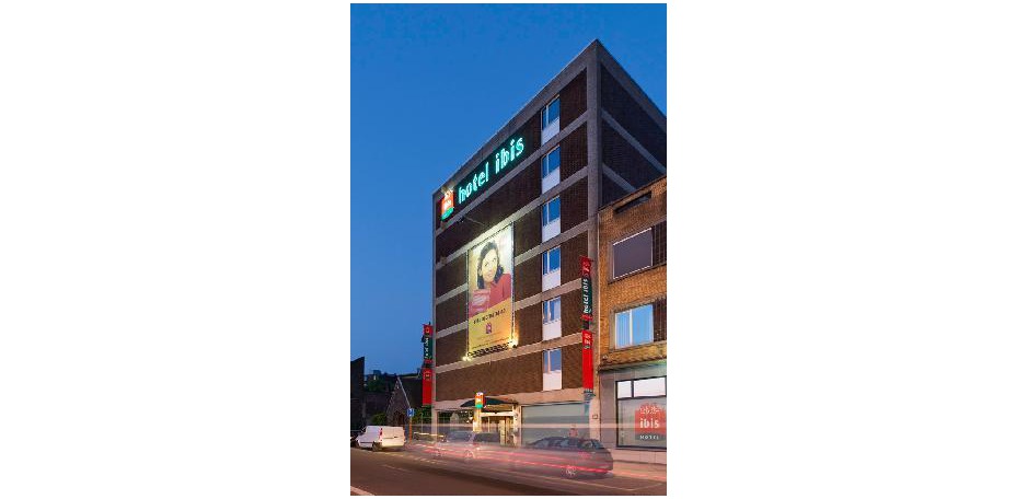 Ibis Mons Centre Gare - 