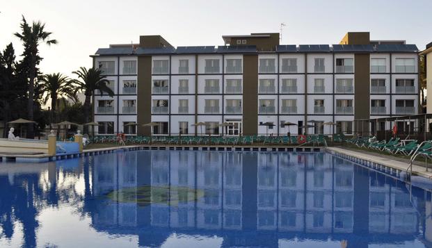 hotel Hotel IsdabeEstepona