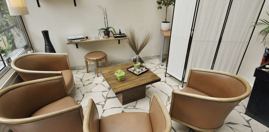 Best Western Hôtel Montcalm - 