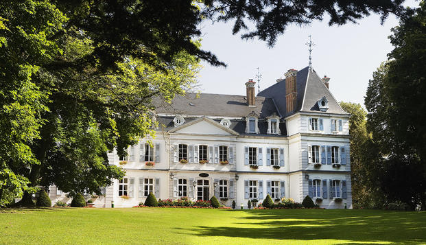 hotel Château de DivonneDivonne-les-bains (01)