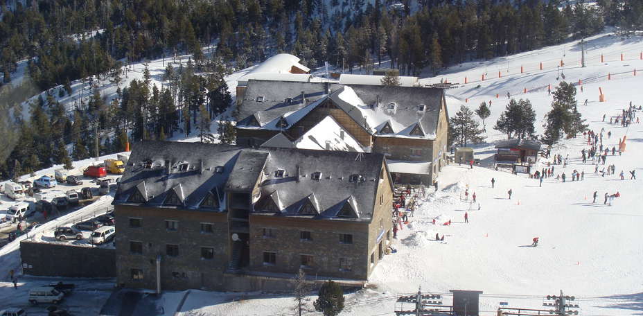 Hotel Port Ainé 2000 - Vue a&eacute;rienne