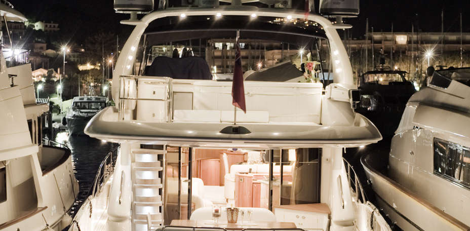 Lady Esther Yacht - Fa&ccedil;ade