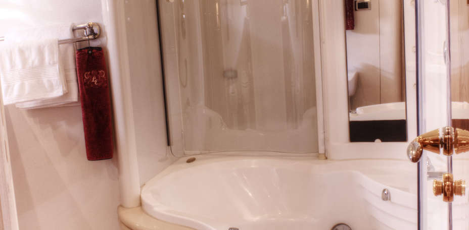 Lady Esther Yacht - Salle de bain