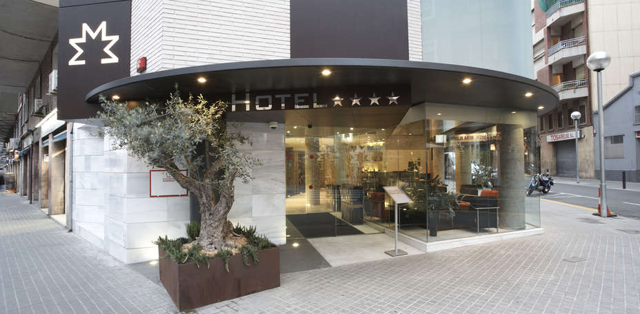 Hotel Madanis - 