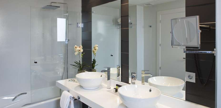 Hotel Carmen - Salle de bain standard