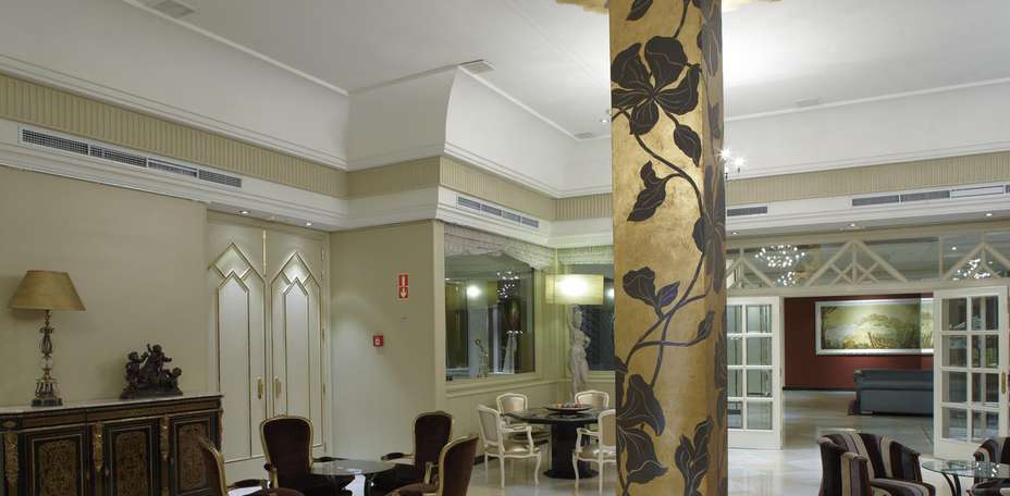 Hotel Carmen - 