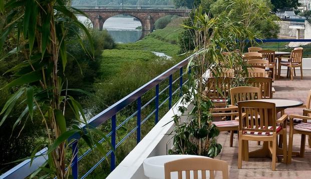 hotel Hôtel Mercure Pont de LoireNevers (58)