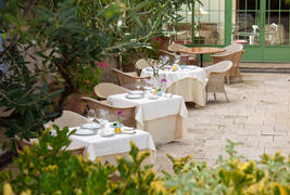 Villa Mazarin Paris - Patio