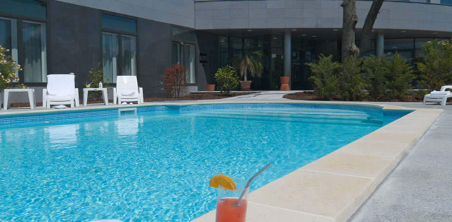 Quality Suites Bordeaux Mérignac - Façade