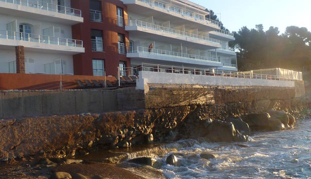 hotel Hôtel les Roches RougesSaint Raphaël (83)