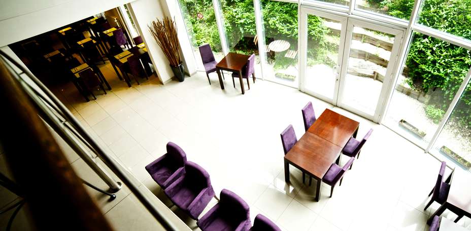 Floris Hotel Avenue - 