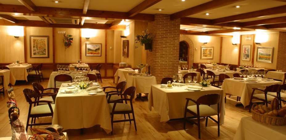 Hotel AR Parquesur - 