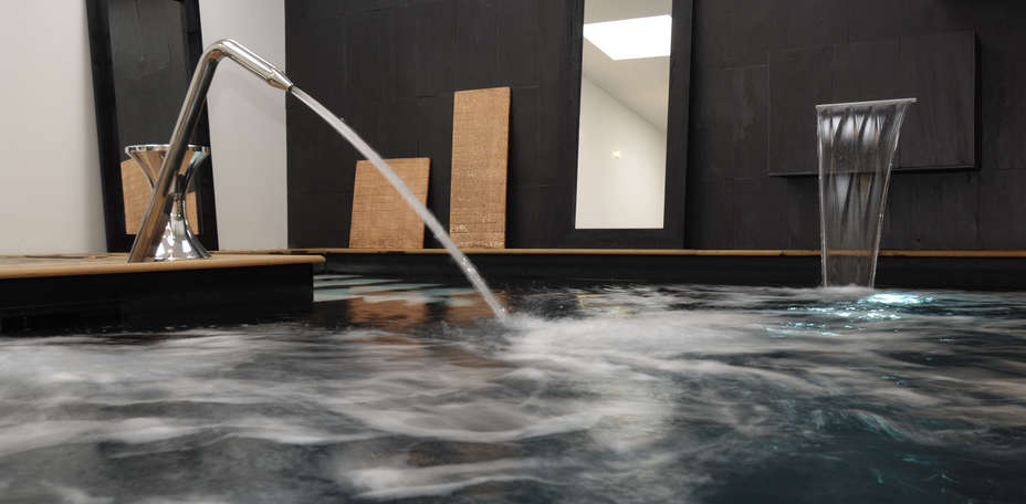Hôtel-Spa la Baie des Anges - Piscine int&eacute;rieure