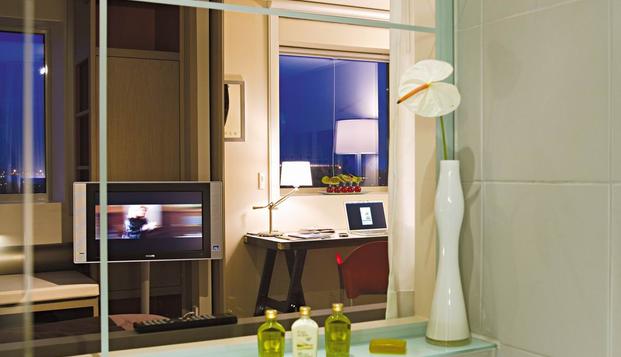 hotel Only SuitesRoissy en France