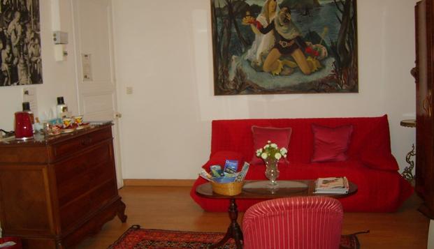 hotel LalobemaMachecoul (44)