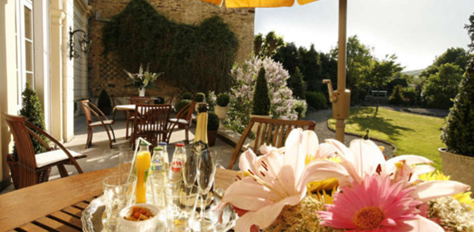 Best Western Premier Villa des Fleurs - Terrasse