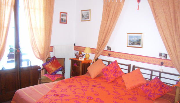 hotel Hôtel Les CygnesEvian les Bains (74)