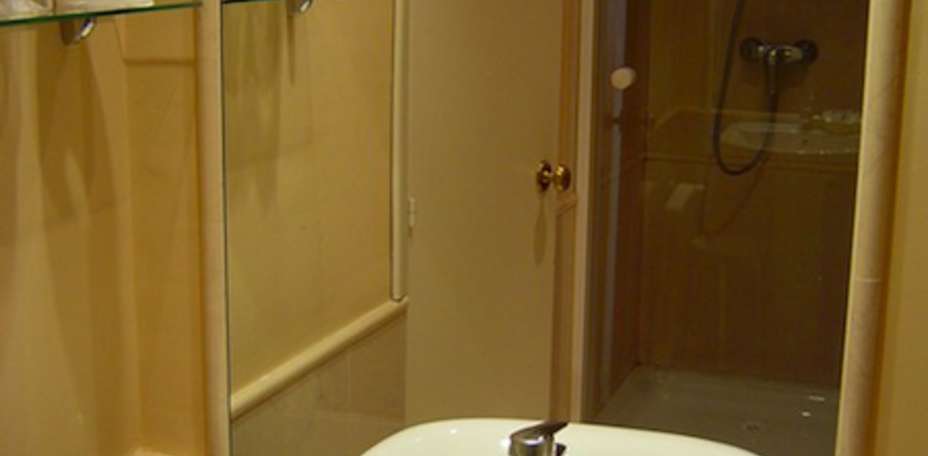 Hostal Laris - 