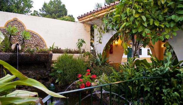 hotel Hotel IsdabeEstepona