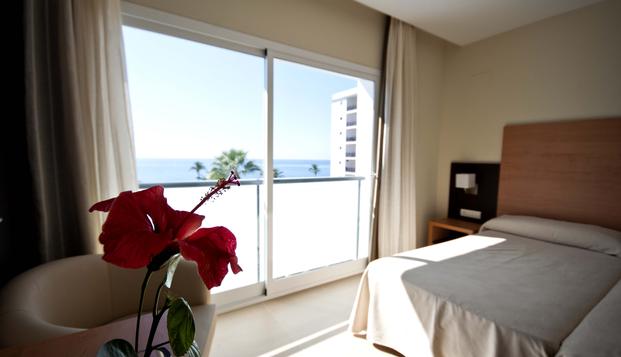 hotel Hotel IsdabeEstepona