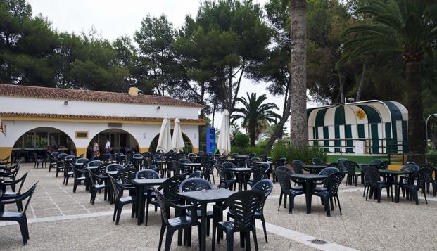 hotel Hotel IsdabeEstepona