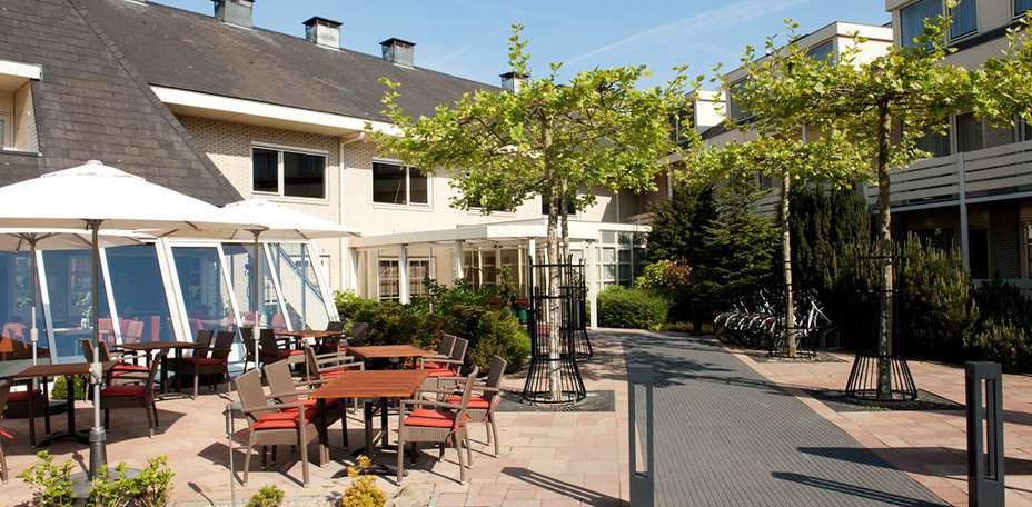 Carlton President Hotel - 