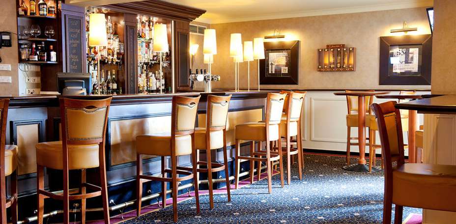 Carlton President Hotel - 
