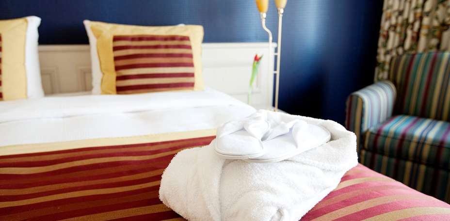 Carlton President Hotel - 