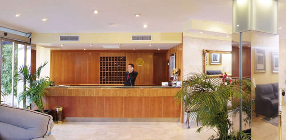 Hotel Dalí - Réception