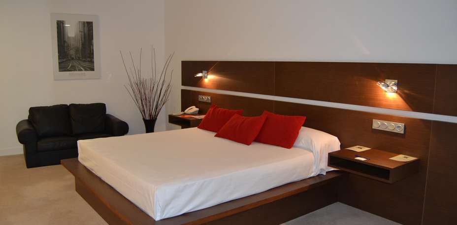 Husa Hotel Odeón - 