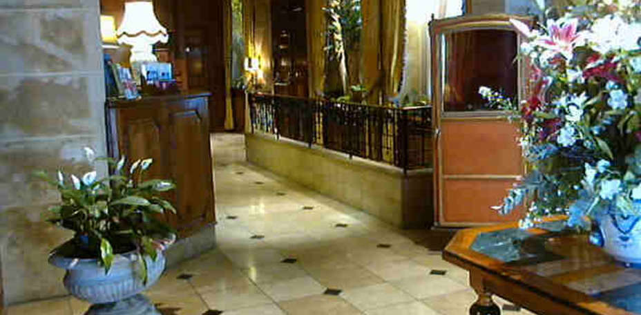 Amarante Beau Manoir - Hall d'entrée