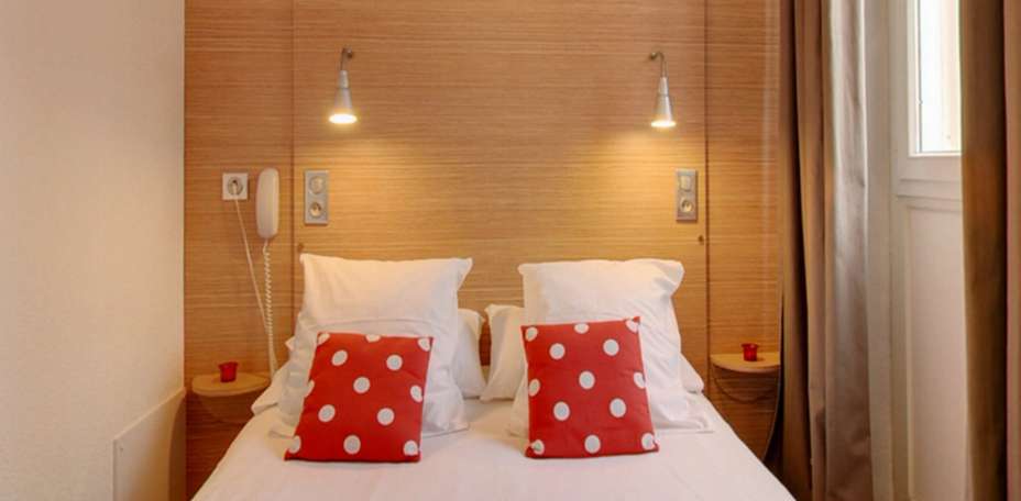 Hôtel Edmond Rostand - Chambre standard