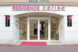 Cerise Chatou - 